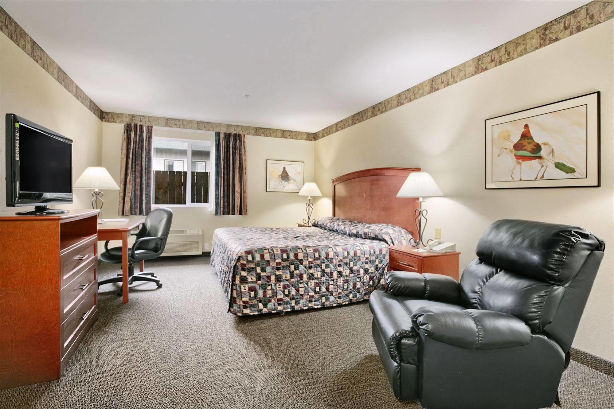 Toppenish Inn And Suites Luaran gambar