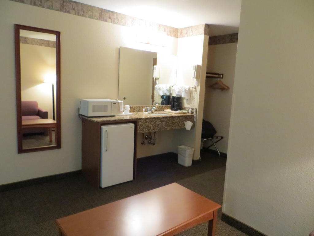 Toppenish Inn And Suites Luaran gambar